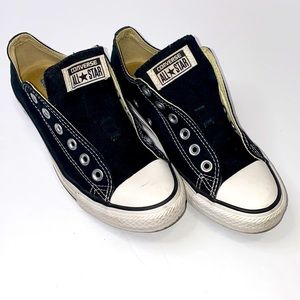 Black Converse (needs laces)